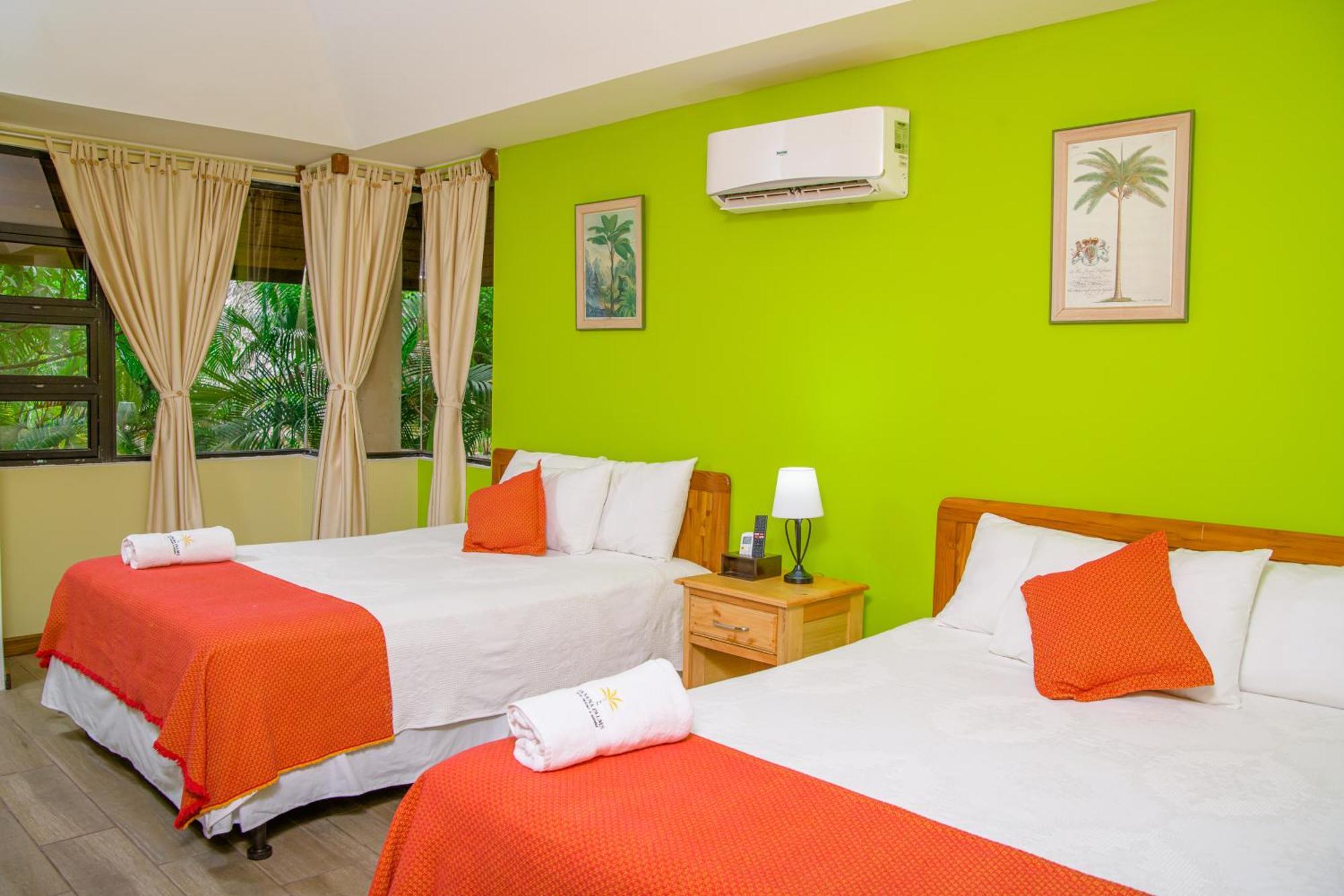 Banana Palms Hotel Rio Dulce Town Exterior foto