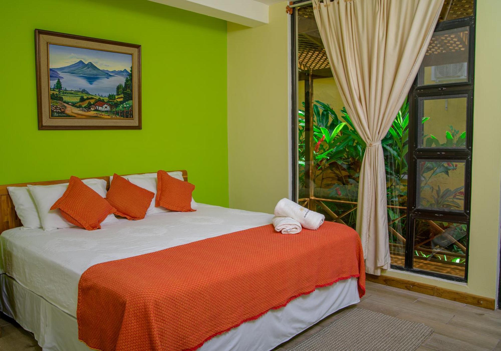 Banana Palms Hotel Rio Dulce Town Exterior foto